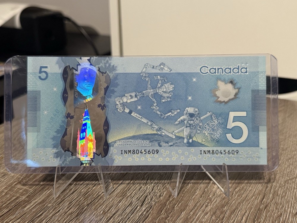 Canada $5 Polymer Banknote 2013 Uncirculated Uncertified Ungraded Polymer Notes