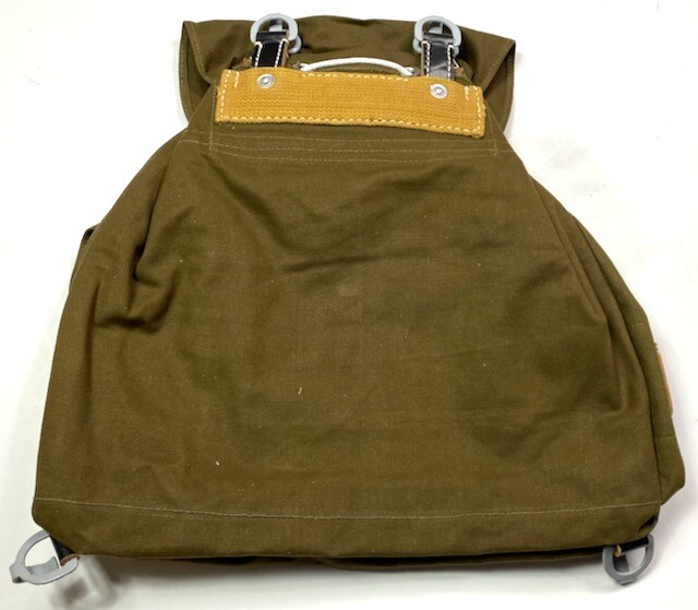 WWII GERMAN M31 FIELD PACK BACKPACK RUCKSACK-GREEN