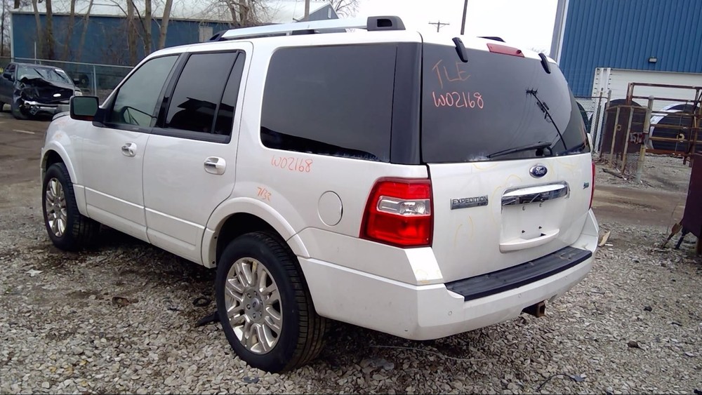 Used Transfer Case Assembly fits: 2011 Ford Expedition Grade B