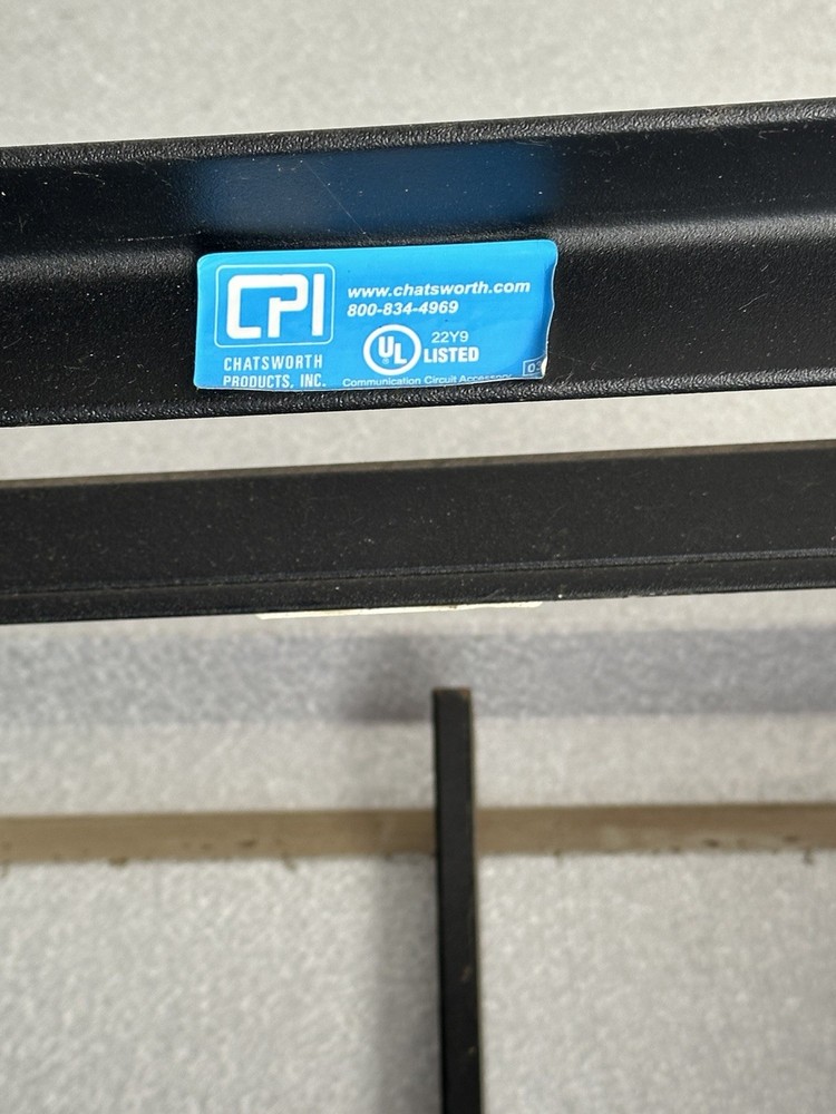 Chatsworth Double Sided Vertical Cabel Manager