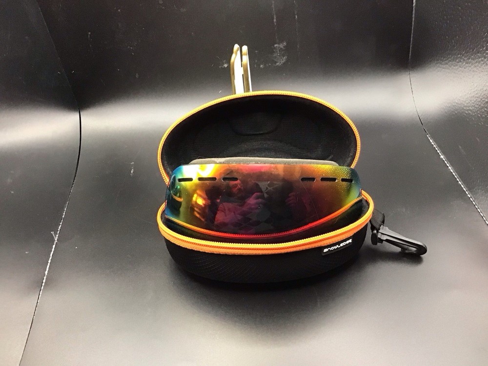 SnowLedge Hard Shell Ski Goggles Zipper Case Plus Goggles