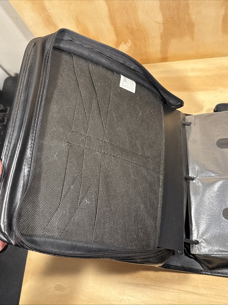CD Projects CD Carrying Case Holds 266 CD's Black Vtg
