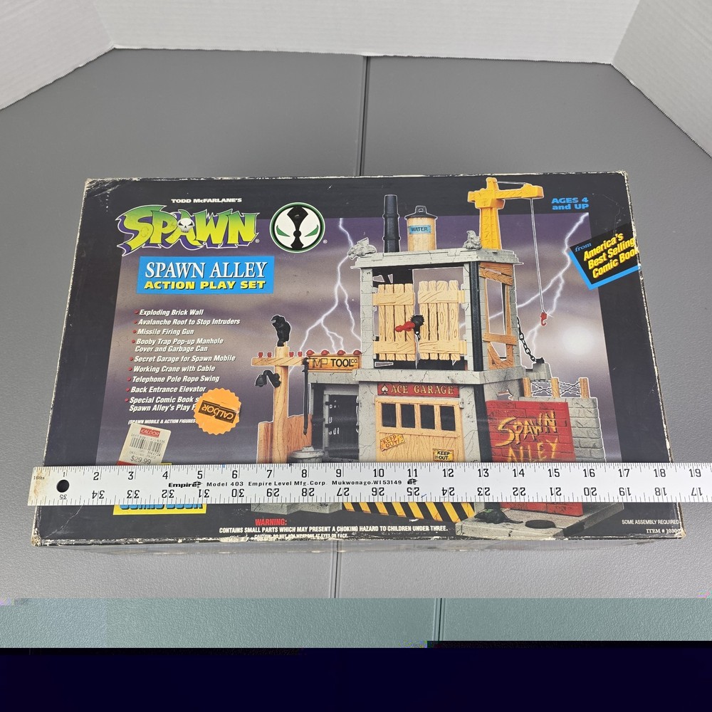 SPAWN ALLEY PLAYSET OPEN BAD BOX