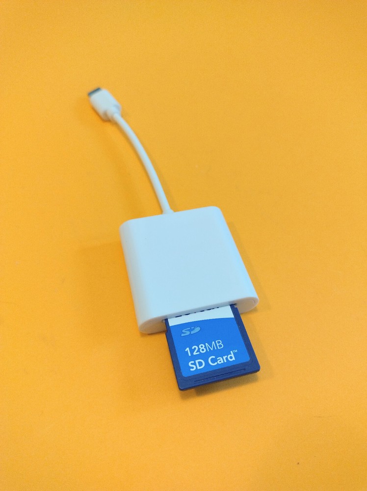 SD and MMC Card Reader for Android Smartphone iPhone iPad Digicam Card
