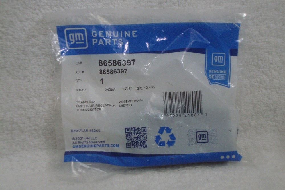 Genuine GM Transceiver Part # 86586397