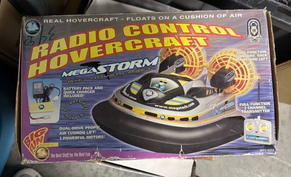MegaStorm R/C Control Hovercraft Radio Control Hovercraft w/ Box (Box Damaged)