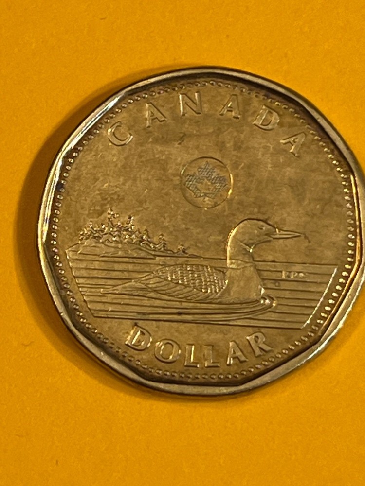 COIN CANADA 2013 DOLLAR FREE SHIPPING