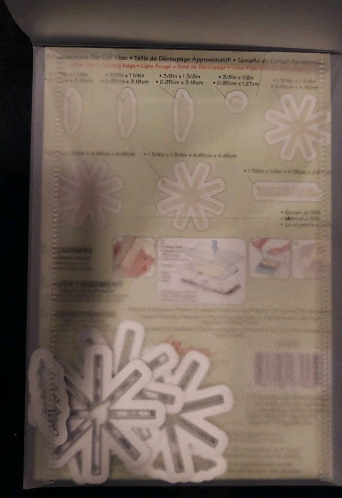 Sizzix Thinlits Susan's Garden 8 Die Set NIP Flower Aster