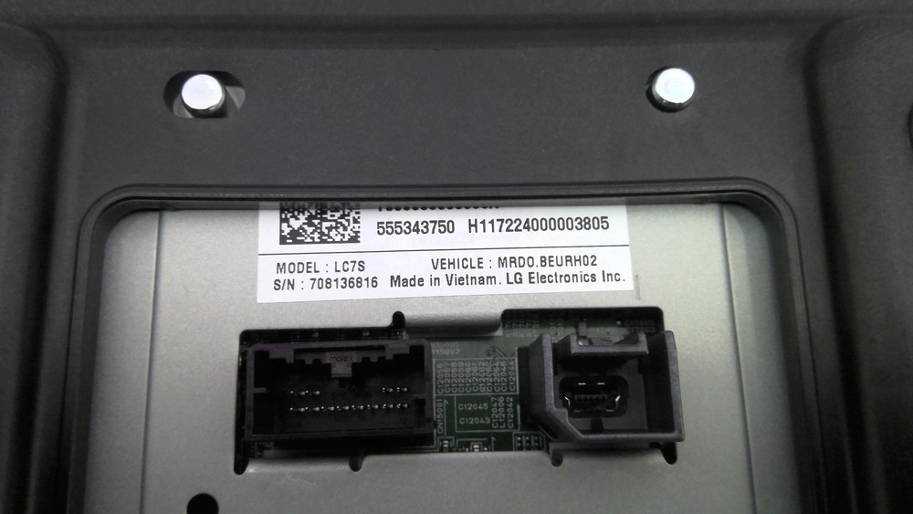 2018 Buick Regal Radio Display Screen W/ Control Panel