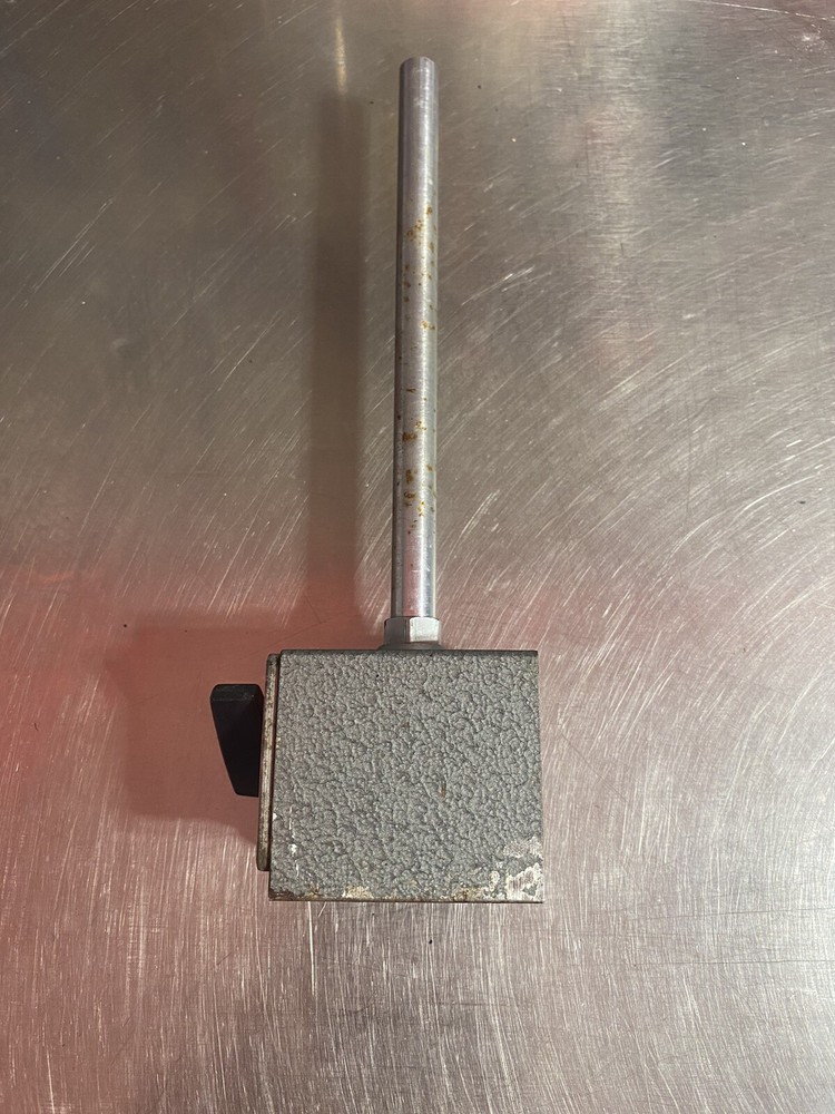 Mitutoyo 7012 Magnetic Base Stand