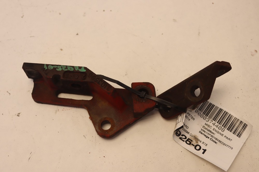2013-2017 PETERBILT 579 CUMMINS ISX15 ENGINE BRACKET SUPPORT 3103601 OEM