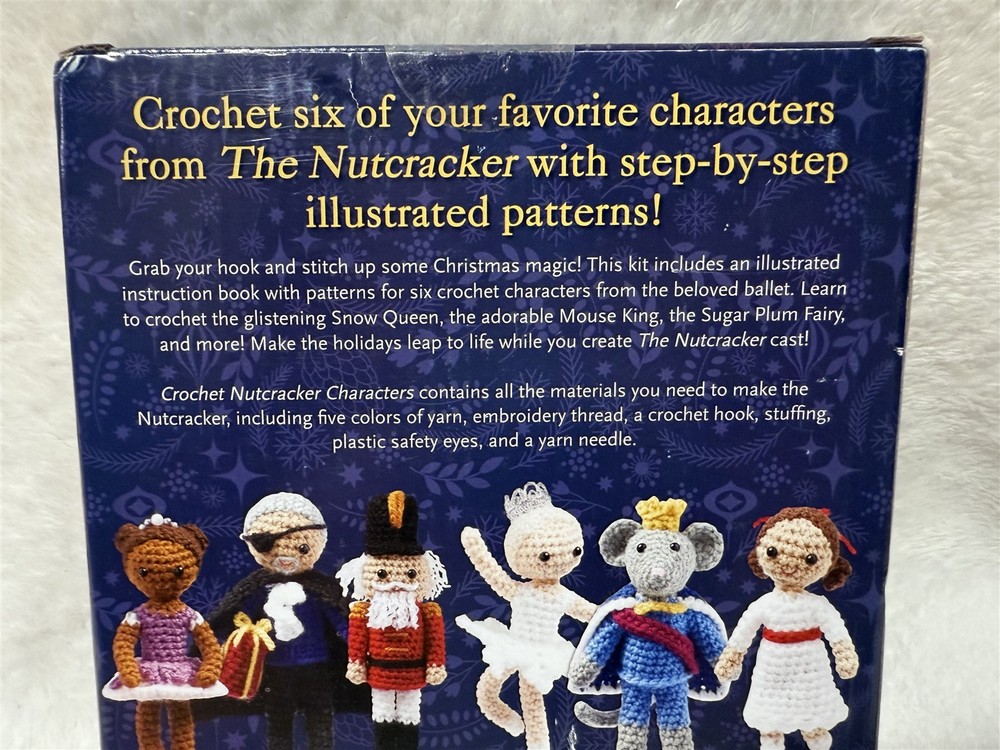 NEW NUTCRACKER CROCHET CHARACTERS KIT MAKES 6 DIFFERENT W/ BOOK