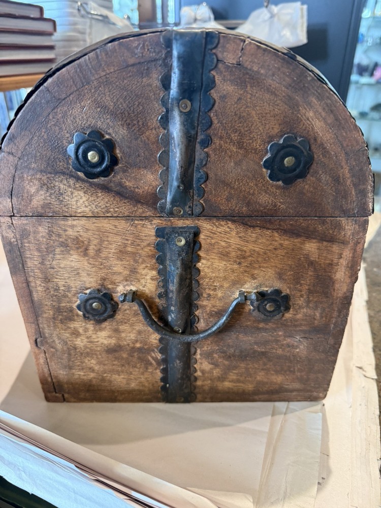 Great Small Vintage Dome Crest With Drawer