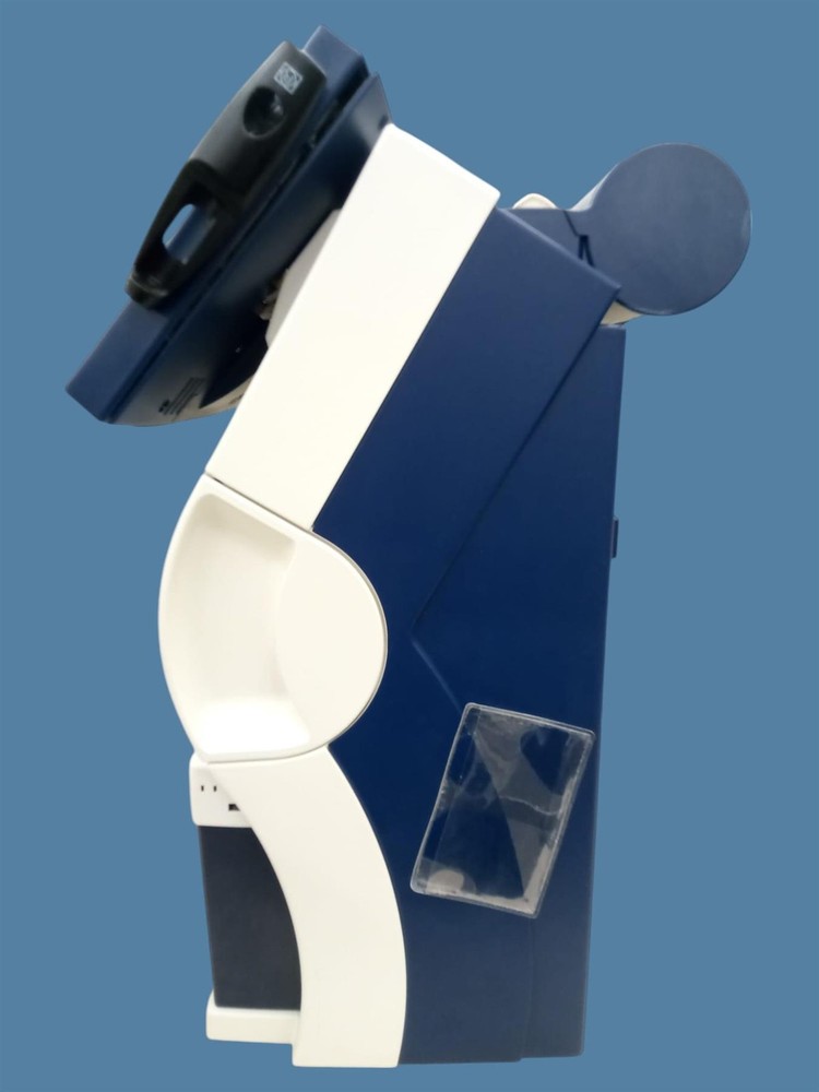Radiometer ABL90 FLEX PLUS Blood Gas Analyzer (screen housing broken)