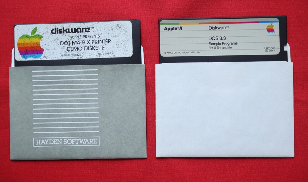 APPLE II COMPUTER DOS 3.3 SAMPLE PROGRAMS & DOT MATRIX PRINTER 5.25 DISKETTES