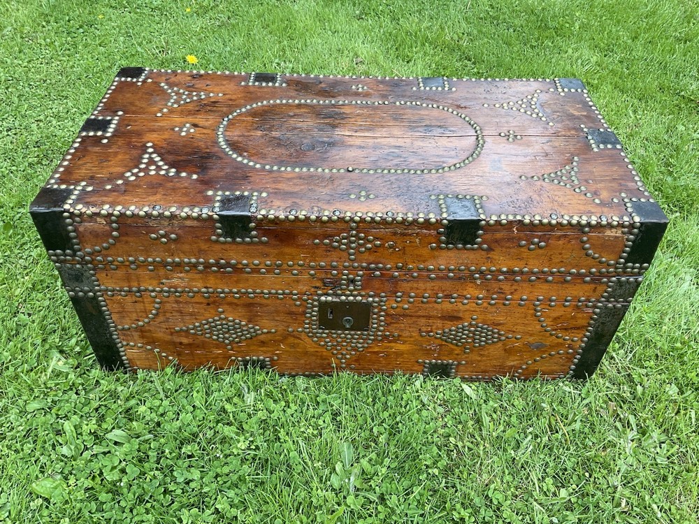Antique Wood Trunk Brass Tack Double Hinge