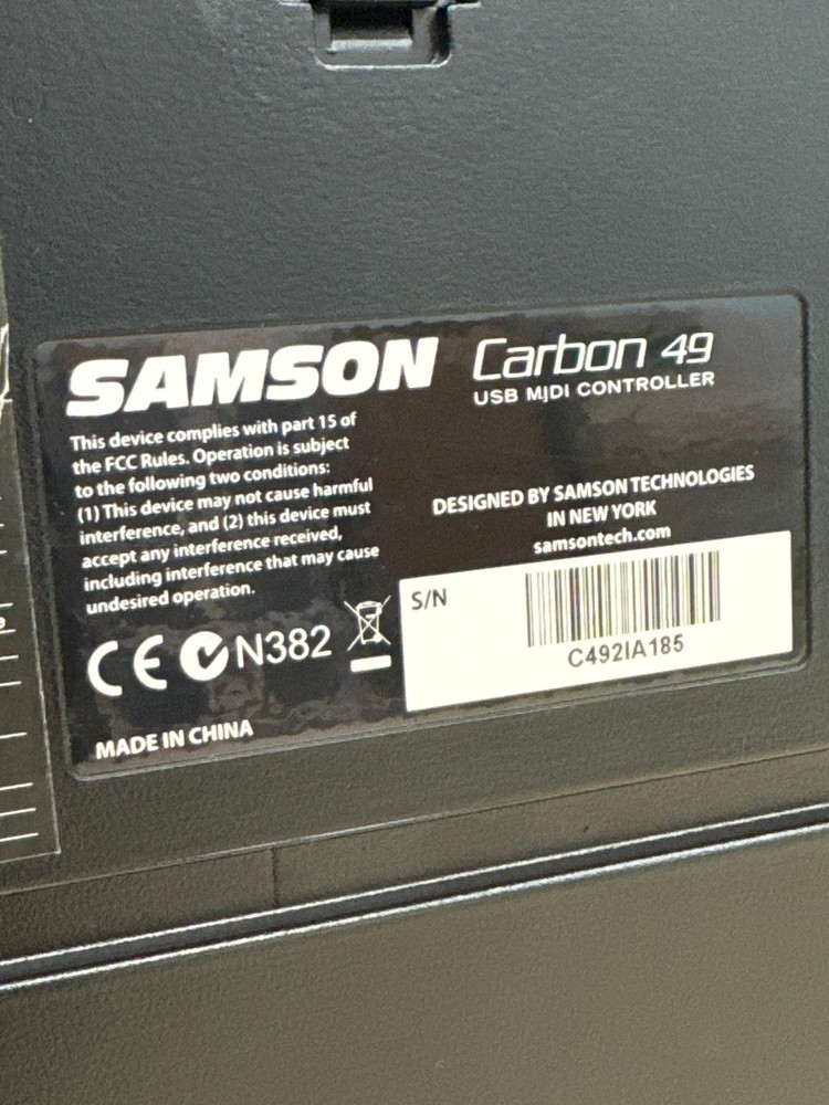 Samson Carbon 49 USB White MIDI Keyboard Software Controller