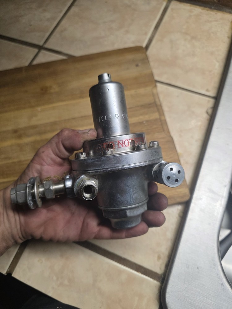 14798sa ENGINEERED CONTROLS INTERNATIONAL Regulator