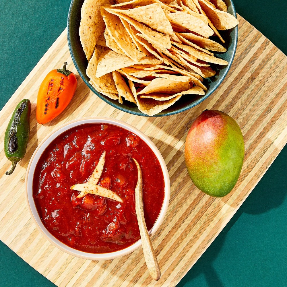 Mild Mango Chile Salsa 16 oz Jar 4 Pack