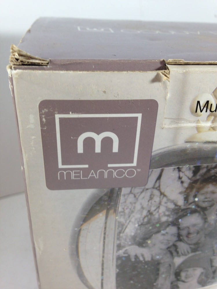 NIB Melannco Musical Photo Water Globe