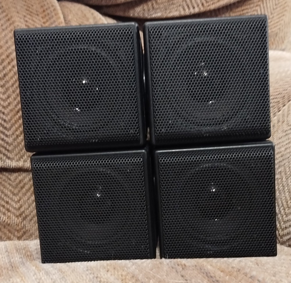 Sensonic SS-113BL Cube Speakers - 100W - Open Box
