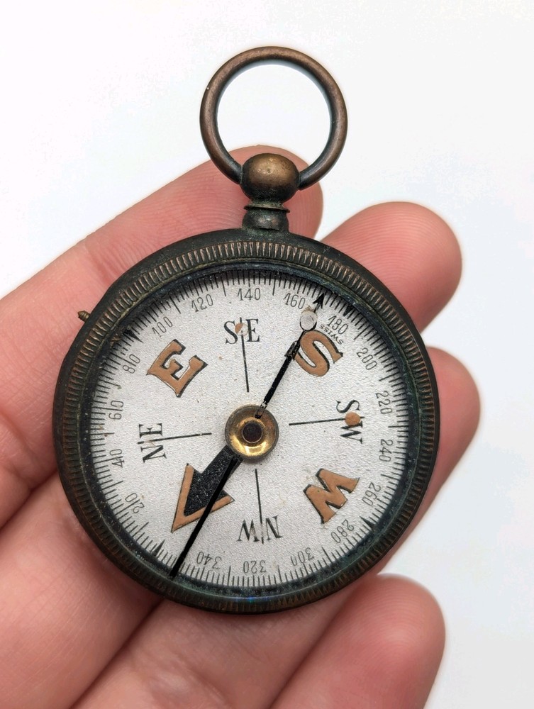 Vintage Pocket Compass Floating Dial Brass Case *Read*
