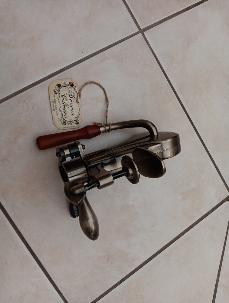 Pre-Owned/Used*Barware Collection Tabletop Corkscrew*Bottle Opener
