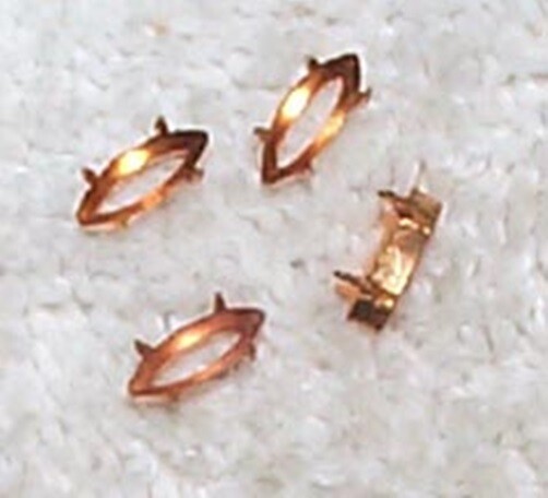 VINTAGE HIGH QUALITY BRASS MARQUISE MOUNTS SETTINGS - 30 PCS