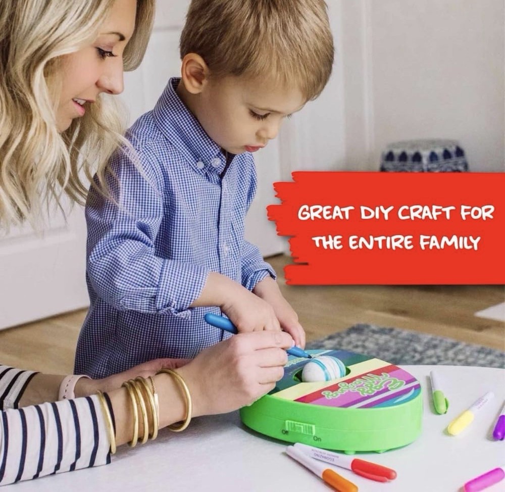 The EggMazing Easter Egg Mini Decorator Kit Set Includes Bonus Items New