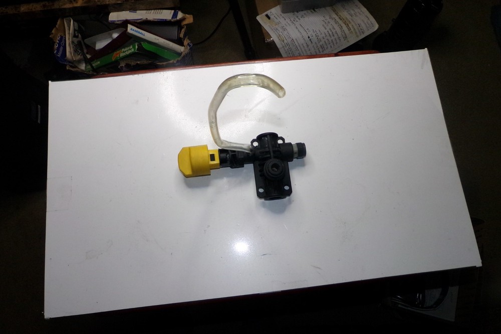 WAGNER CONTROL SPRAY PAINTER CONTROL KNOB WITH RETURN HOSE