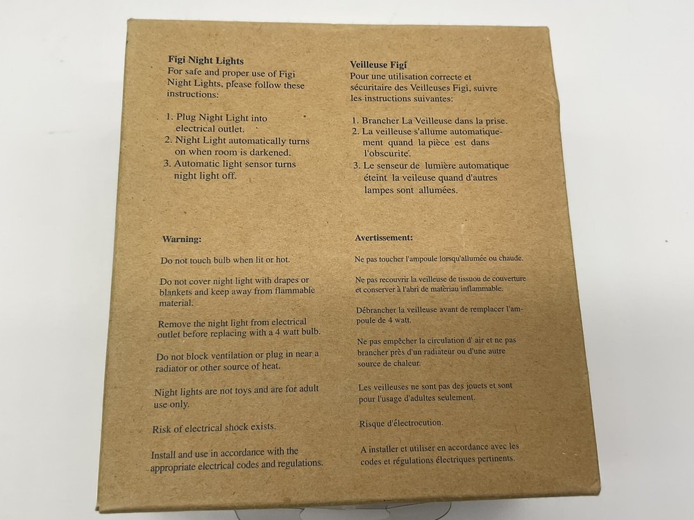 Figi metal night light campfire design auto sensor NIB