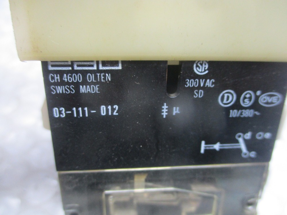 EAOCH-4600 03-111-012 PUSHBUTTON NSNP