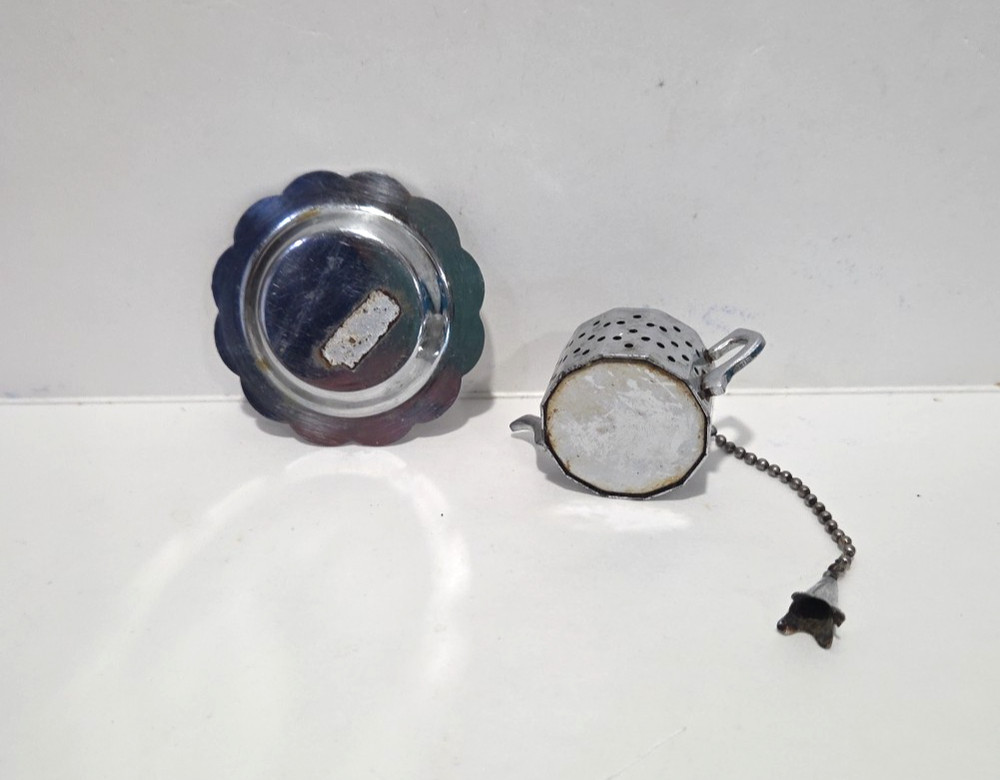 Vintage Miniature Teapot Tea Infuser