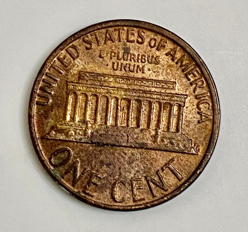 ONE CENT LINCOLN PENNY 1979 RARE ,NO MINT MARK ERROR.