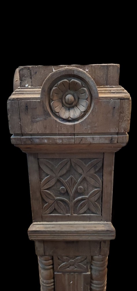 Newel Post GAM0253