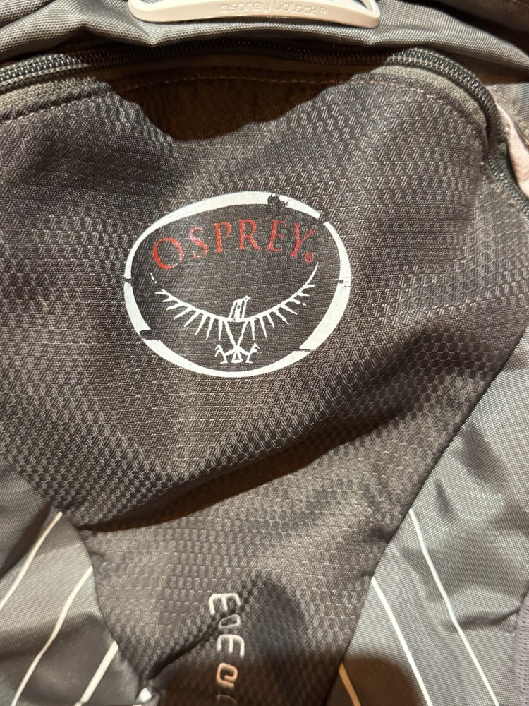 Osprey Momentum 22 Backpack Outdoors Hiking