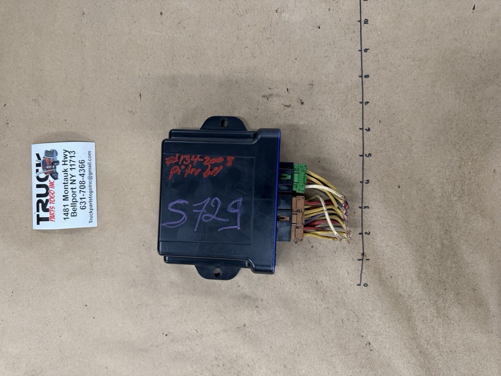PETERBILT  LIGHT CONTROL MODULE , TURN STALK MODULE PACCAR P21 1019 203 - Used