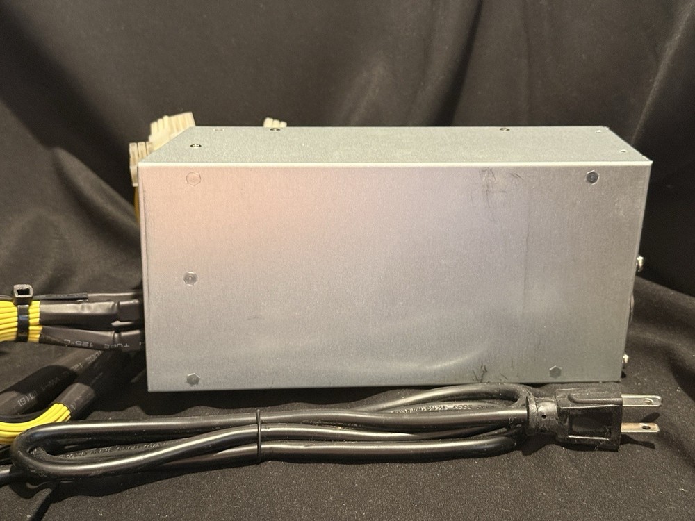 Bitmain APW3++ 1600W PSU w/ Power Cable – Powers On