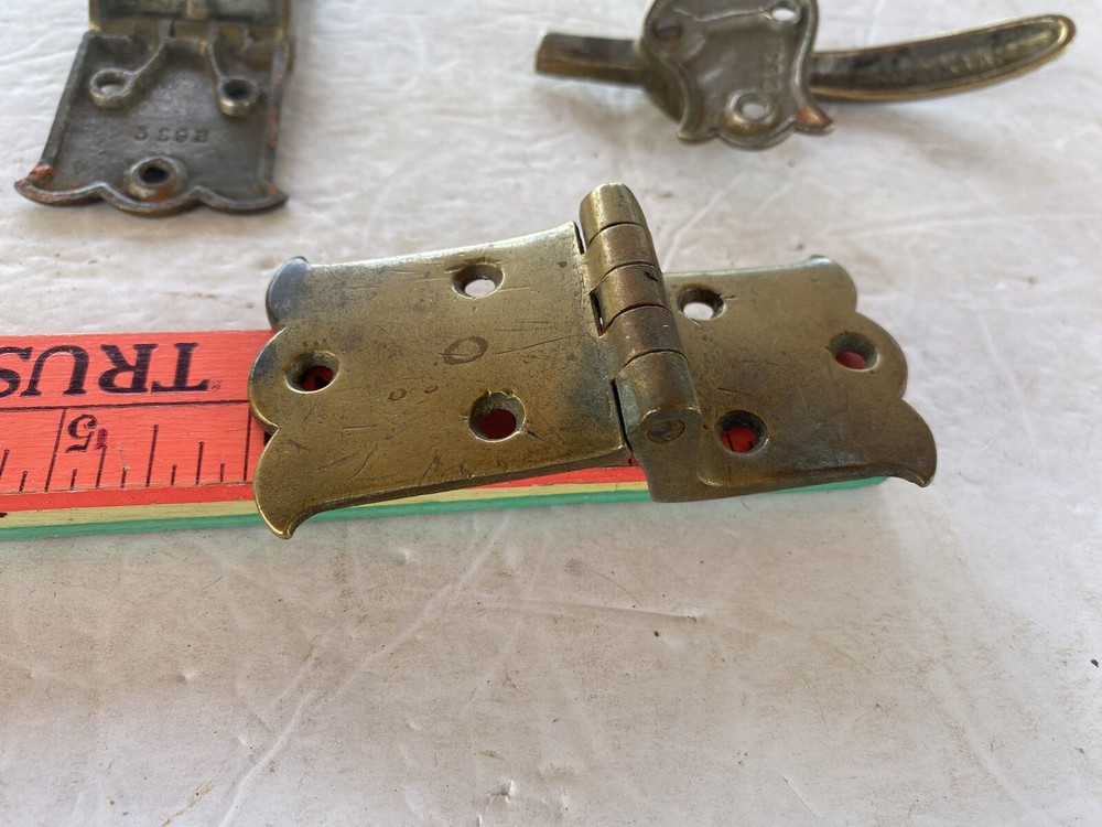 Vintage Mixed Lot Of Brass Tone Hardware Hinges Latch Handle