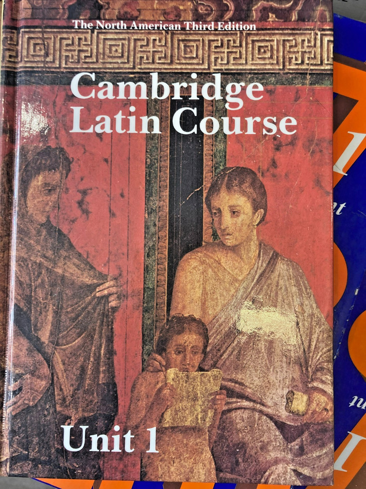 North American Cambridge Latin Course Unit 1 Student's Book
