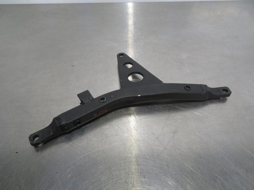EB937 2008 08 KAWASAKI CONCOURS 4 1400 LEFT SUB FRAME BRACKET