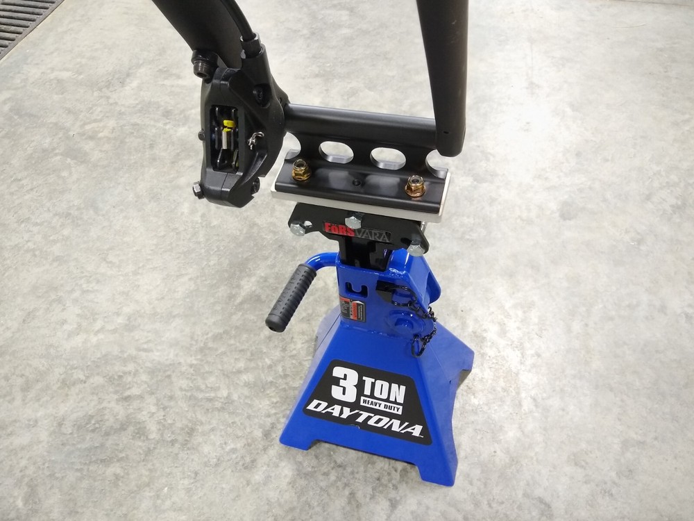 Bicycle indoor trainer fork mount adapter, support for Delta, Zwift Ride