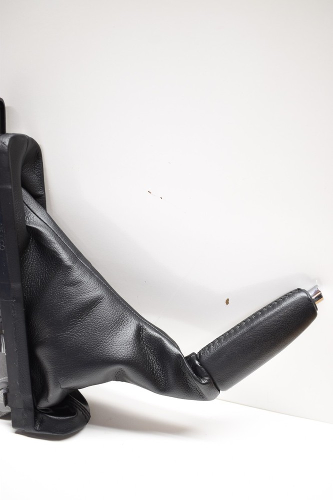 OEM! 2015 -2023 FORD MUSTANG Parking Brake Black Leather Boot & Pull Handle H111