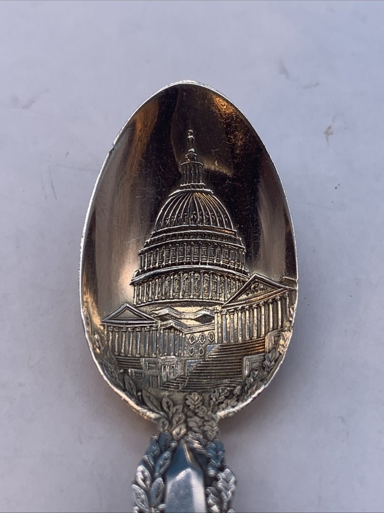 Antique Sterling Silver Washington Monument Souvenir Spoon