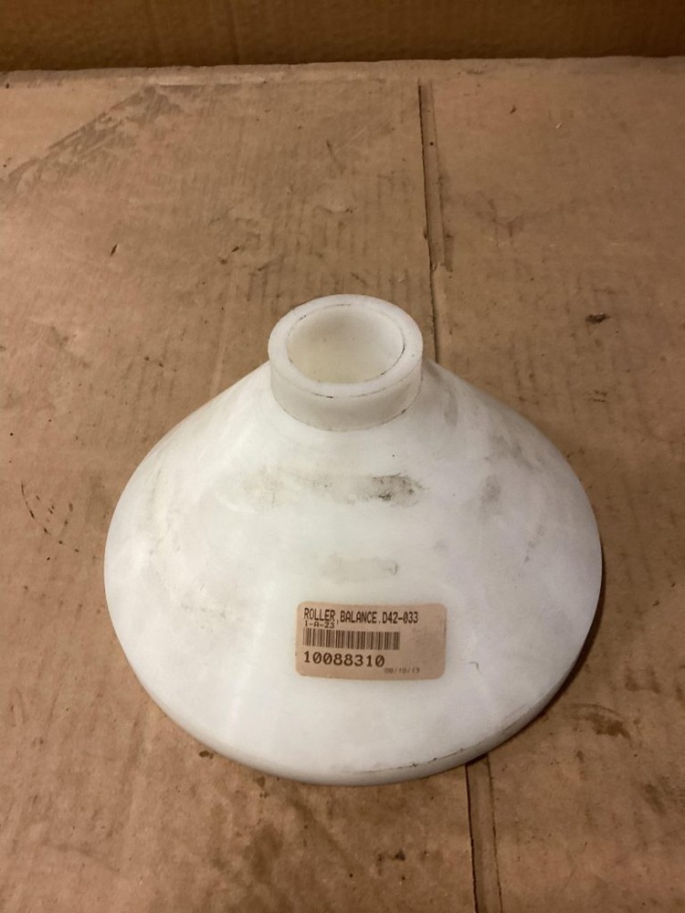 D42-033 Balance Roller , 8” Polypropylene
