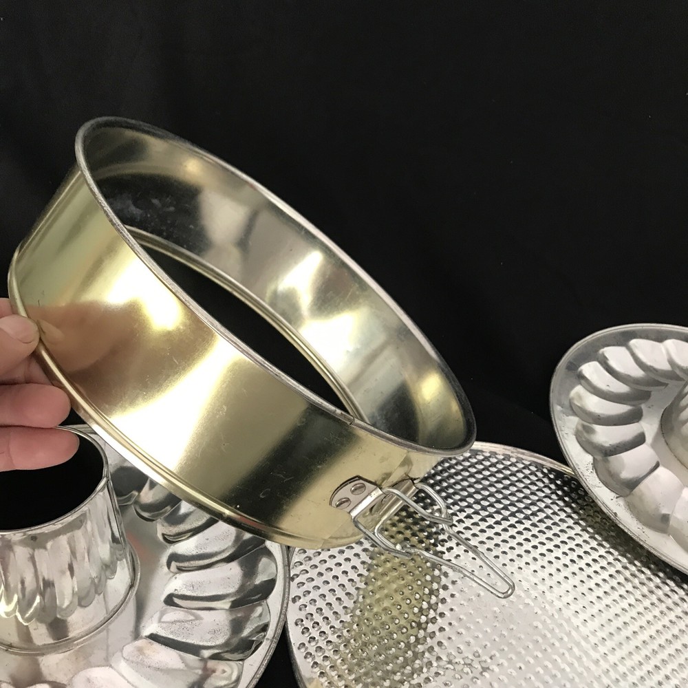 Vintage Springform Pan Fluted Insert Bakeware Made in Brazil￼ 10" 25cm Baking