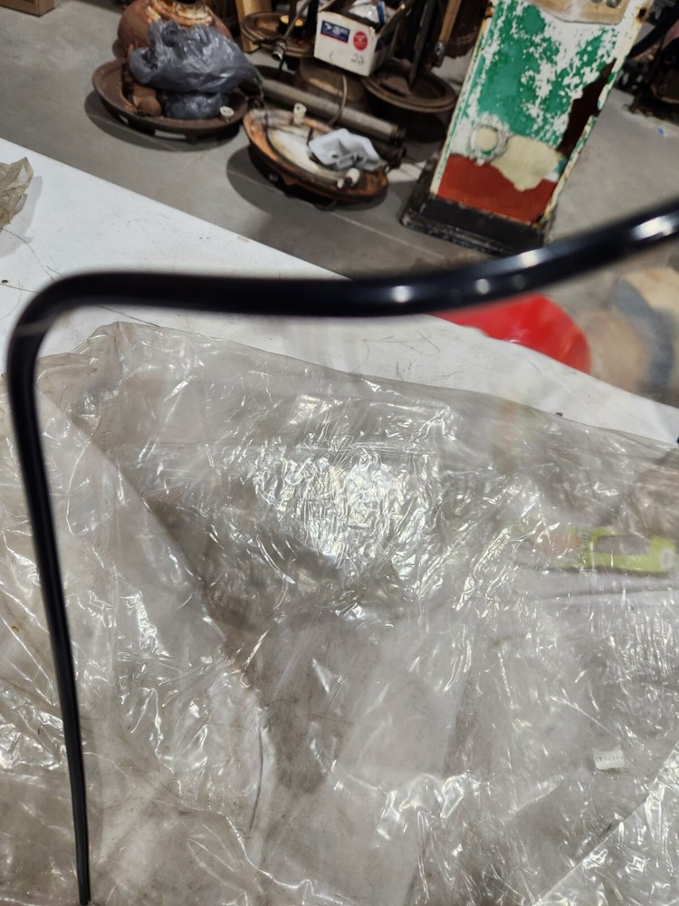 Polaris 74 - 75 TX COLT ELECTRA Windshield