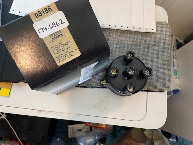 03 186 174-6862 Bosch Distributor Cap