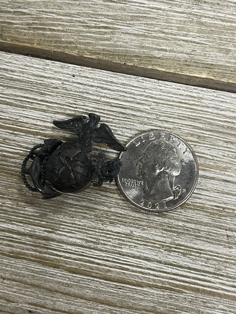 USMC Enlisted Emblem L/R Pair Screw-Back Pin