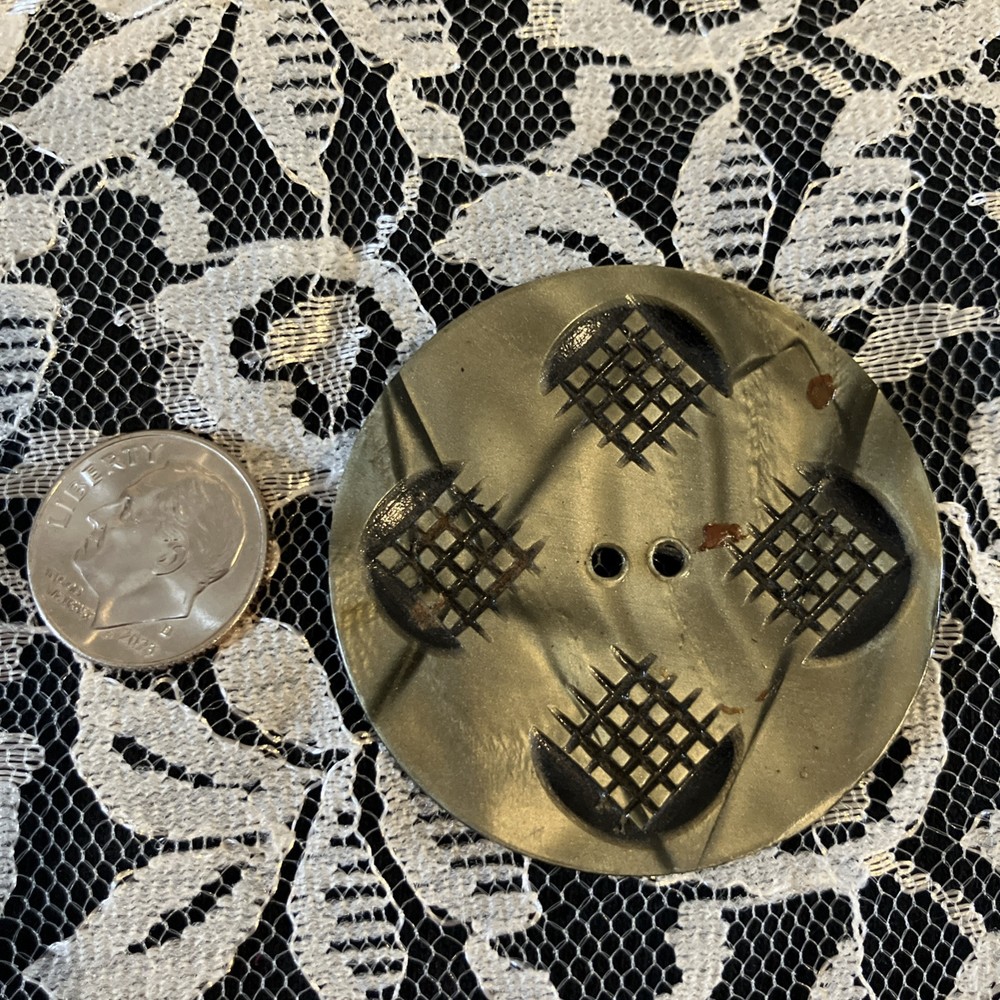 Vintage Large 1940-50s Coat Button 1 & 5/8" Olive/Black Patterned Plastic